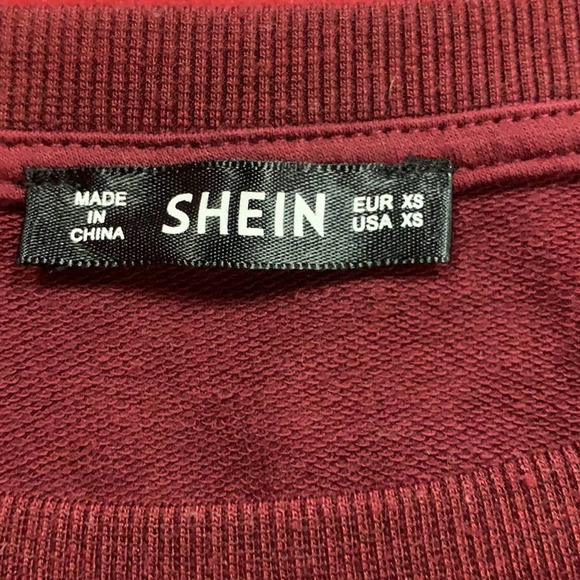 SHEIN Faux Fur Fox Cropped Top - Picture 4 of 8